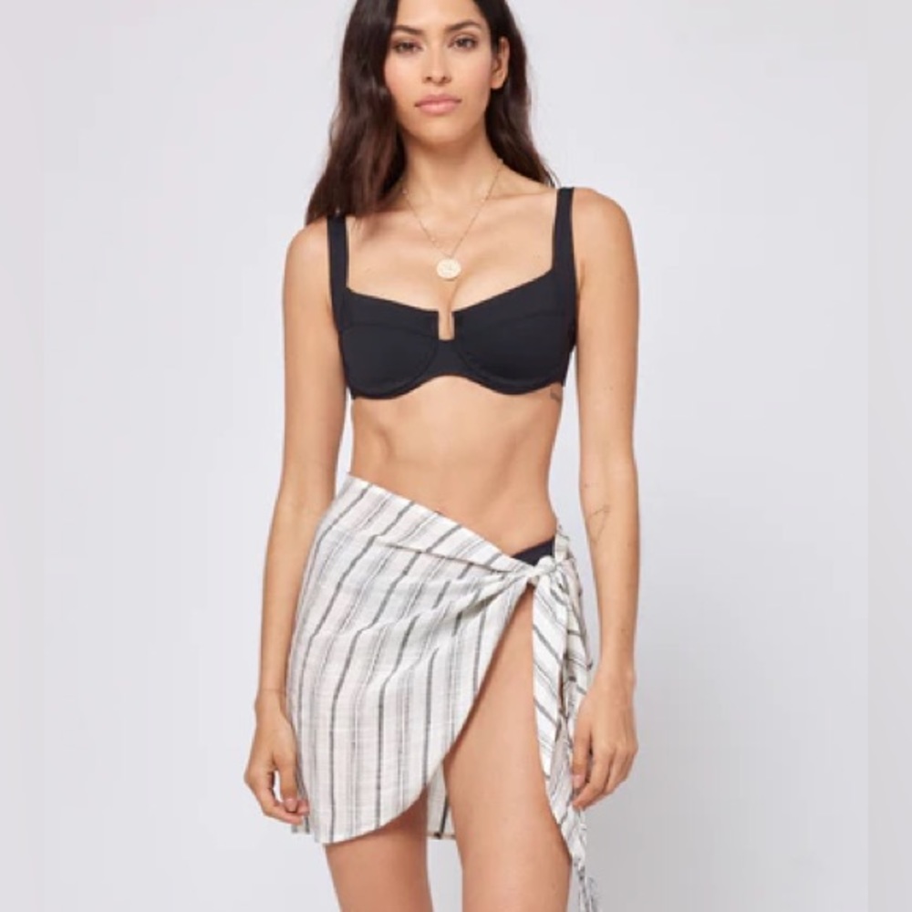 NWT L*space REVOLVE Swim Salinas Sarong OS